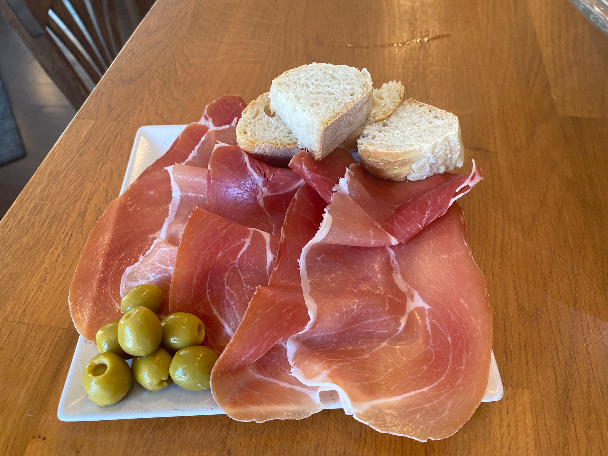 Tapa de jamon en Cafe de Kali